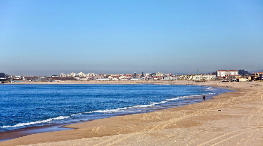 Praia da Areia & Praia da Árvore